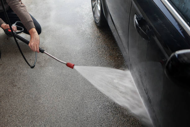 Why Choose Our Certified Pressure Washing Experts for Your Project Needs in Eupora, MS?